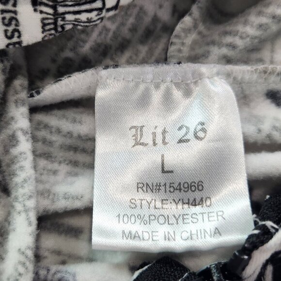 Lit 26 Love Graffiti Hoodie Size Large.  Lot E - Picture 4 of 7